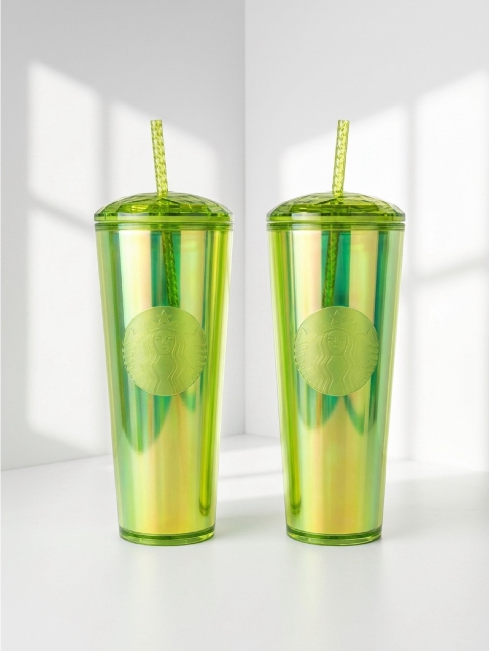 Starbucks Green Iridescent 24 oz Venti Cold Cups Tumblers Set of 2 NWT